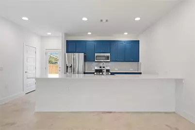 1121 Walton Lane #B, Austin, TX 78721 - Photo 14