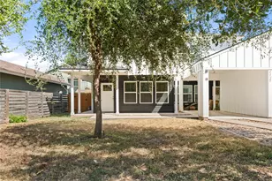 1121 Walton Ln, Austin, TX 78721 - Photo 2