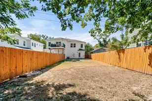 1121 Walton Ln, Austin, TX 78721 - Photo 36