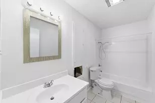 5619 Jacaranda Dr, Austin, TX 78744 - Photo 18