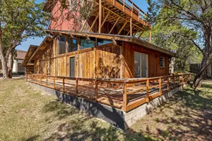 302 Venture Blvd S, Lago Vista, TX 78645 - Photo 10