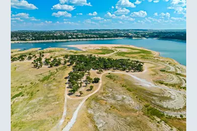 302 Venture Boulevard S, Lago Vista, TX 78645 - Photo 36