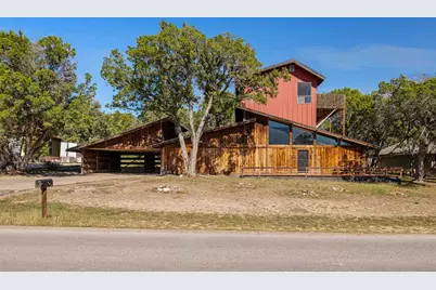 302 Venture Boulevard S, Lago Vista, TX 78645 - Photo 2