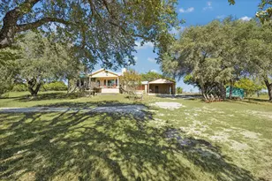 1091 Alta Vista Rd, Spicewood, TX 78669 - Photo 2