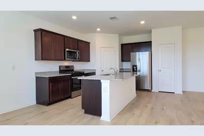 325 Brody Lane, Georgetown, TX 78626 - Photo 4