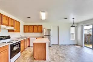 5204 Bahan, Del Valle, TX 78617 - Photo 10