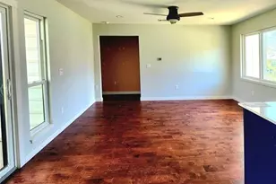 4703 Surrey Dr, Austin, TX 78745 - Photo 2