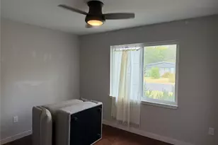 4703 Surrey Dr, Austin, TX 78745 - Photo 10