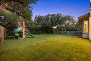 12520 Cardinal Flower Dr, Austin, TX 78739 - Photo 30