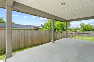 3802 Tower View Ct, Austin, TX 78723 - Photo 32