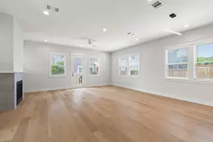 3802 Tower View Ct, Austin, TX 78723 - Photo 8