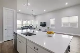 601 C-Bar Ranch Trl, Cedar Park, TX 78613 - Photo 14