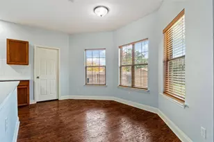 219 Woodlake Dr, Georgetown, TX 78633 - Photo 14