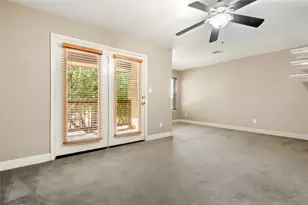 219 Woodlake Dr, Georgetown, TX 78633 - Photo 28