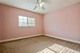 219 Woodlake Dr, Georgetown, TX 78633 - Photo 24