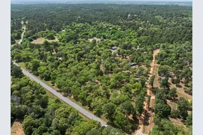 129 Valley Spur, Smithville, TX 78957 - Photo 38