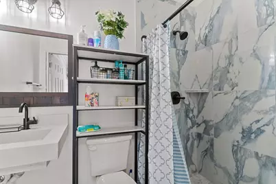 129 Valley Spur, Smithville, TX 78957 - Photo 10