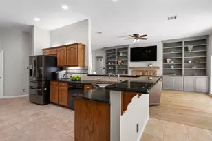 819 Blue Spring Cir, Round Rock, TX 78681 - Photo 12