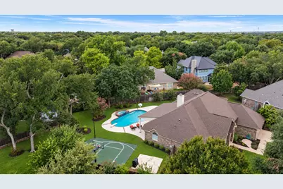 819 Blue Spring Circle, Round Rock, TX 78681 - Photo 30