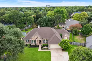 819 Blue Spring Cir, Round Rock, TX 78681 - Photo 32