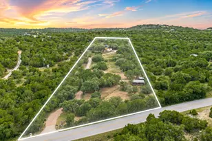 1906 Bee Creek Rd, Spicewood, TX 78669 - Photo 2