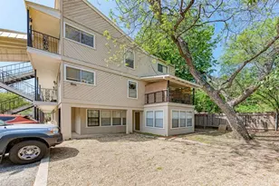1010 W 23rd St, Austin, TX 78705 - Photo 4