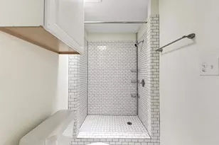 1010 W 23rd St, Austin, TX 78705 - Photo 10