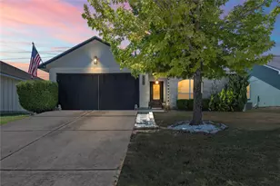 120 Amber Ln, Jarrell, TX 76537 - Photo 1