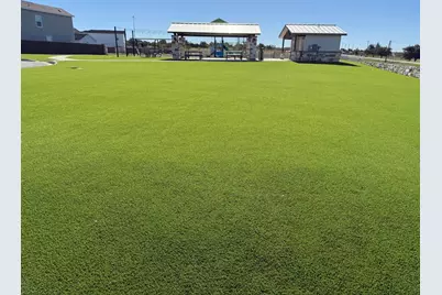 113 Marty Allen, Jarrell, TX 76537 - Photo 14