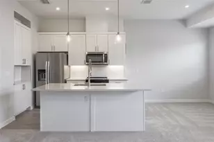 12001 Vista Parke Dr, Austin, TX 78726 - Photo 12