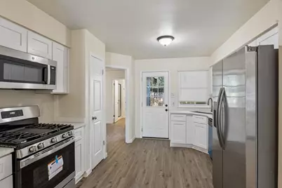 7308 Salt Springs Drive, Austin, TX 78744 - Photo 10