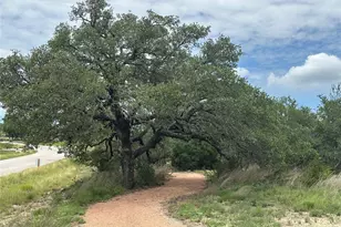 682 Evergreen Cir, Round Mountain, TX 78663 - Photo 18