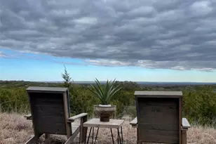 682 Evergreen Cir, Round Mountain, TX 78663 - Photo 14