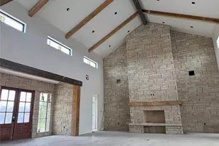 682 Evergreen Cir, Round Mountain, TX 78663 - Photo 2