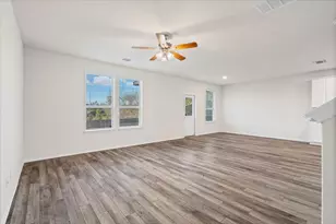 82 Snowy Plover Ln, Leander, TX 78641 - Photo 6