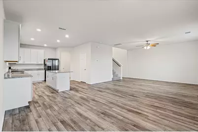 82 Snowy Plover Lane, Leander, TX 78641 - Photo 4