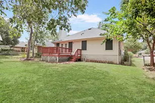 304 Woodstone Dr, Georgetown, TX 78628 - Photo 32