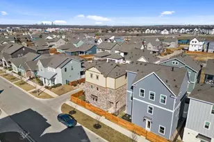 6400 Stockman Dr, Austin, TX 78747 - Photo 34