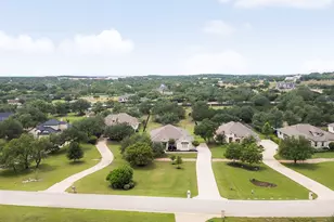530 Hawthorne Loop, Driftwood, TX 78619 - Photo 40