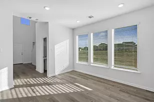 113 Hatari Trl, Jarrell, TX 76537 - Photo 6