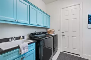 4113 Sugarloaf Dr, Austin, TX 78738 - Photo 18