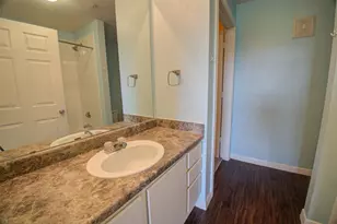 2320 Gracy Farms Ln, Austin, TX 78758 - Photo 12