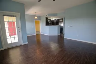 2320 Gracy Farms Ln, Austin, TX 78758 - Photo 4