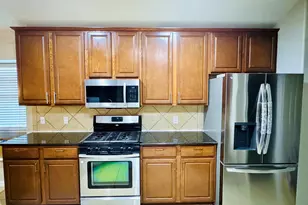 2512 Ericanna Ln, Leander, TX 78641 - Photo 6