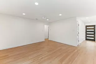 2914 Loyola Ln, Austin, TX 78723 - Photo 10