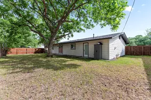 2914 Loyola Ln, Austin, TX 78723 - Photo 36