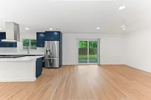 2914 Loyola Ln, Austin, TX 78723 - Photo 12