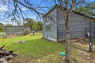181 Dobie Dr, Wimberley, TX 78676 - Photo 36