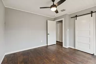 2902 Katy St, New Braunfels, TX 78130 - Photo 12