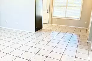 1403 Alcoa Ave, Rockdale, TX 76567 - Photo 4